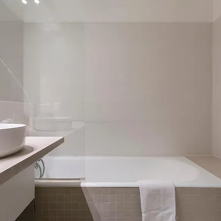 Hamac Suites - Garibaldi 1 - 6 People Lyon